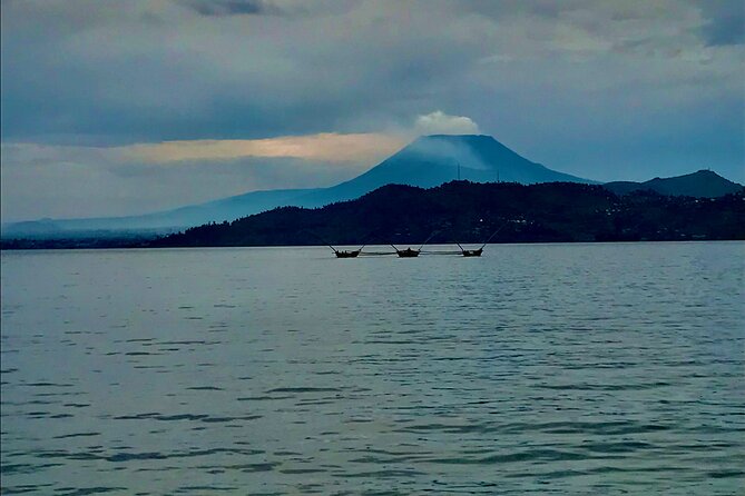 Boat cruise and adventures -Karongi - Sunset on the water