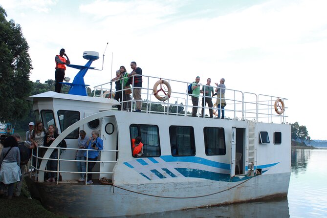 Boat cruise in Twin lakes and Lake Kivu - Key points to know before booking