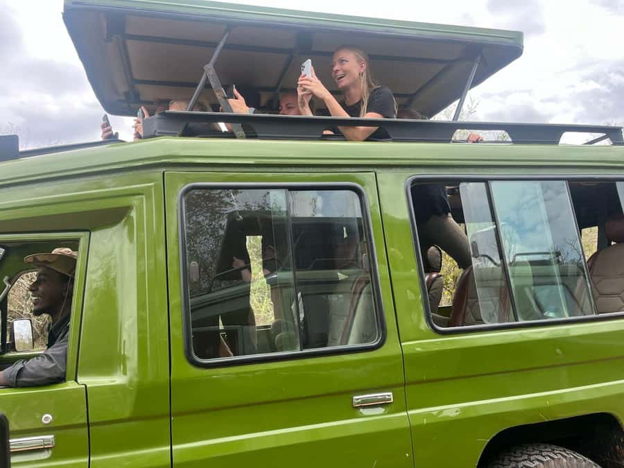 Kigali: Full-Day Akagera Safari + Optional Boat Ride - Entering the park and getting your bearings