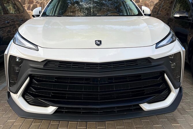 Kigali Intl Airport (KGL) - Private Luxury Roundtrip Transfer - What the vehicle and onboard extras mean for you