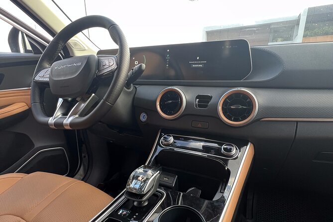 Kigali Intl Airport (KGL) - Private Luxury Roundtrip Transfer - Who will get the most from this private transfer?