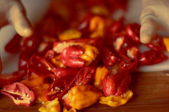 Kigali: Learn How to Make Hot Sauce from Scratch - The first part of the 90-minute session