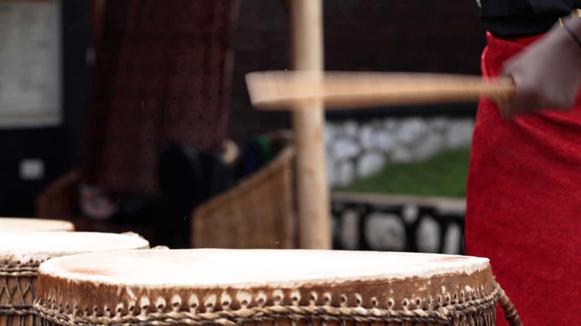 Kigali: Learn the Amaraba Dance Experience in Kigali - Understanding the story behind each gesture
