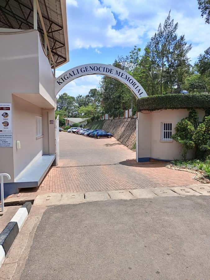 Kigali: luxury City Tour with Hotel Pickup and Drop-off - Starting in Kigali with a guide who sets the tone