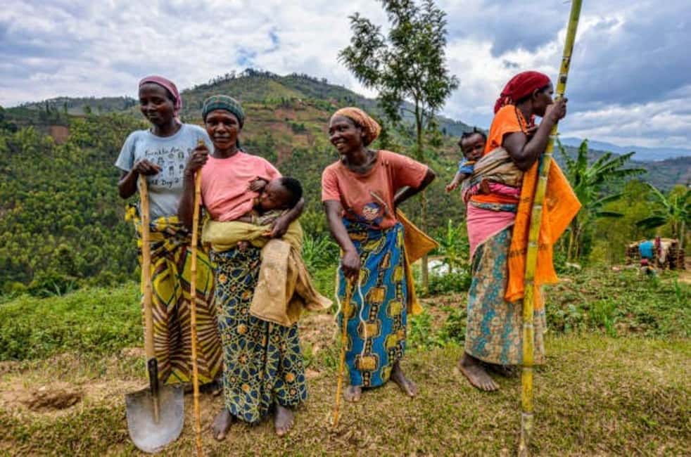 Kigali: Mount Kigali and Cultural Village Tour with Snacks - Key points before you book