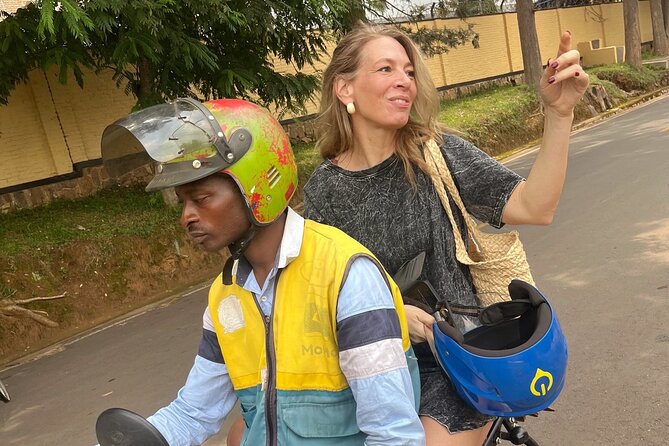 Kigali's city tour with Aline - Comparing Two Kigali Markets