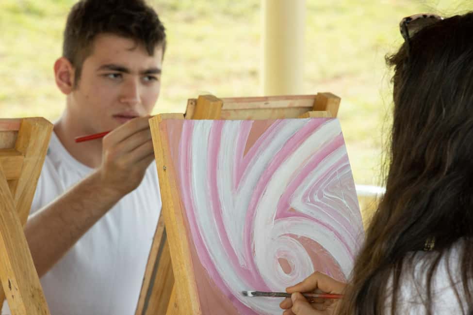 Kigali:Traditional Imigongo Painting with an Incredible View - Who will enjoy this Kigali activity most
