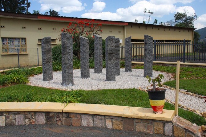 Kigali Walking Tour - Kigali City Market: everyday shopping without tourist theater